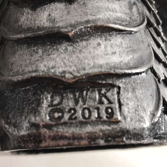 DWK 2019 Fire Dragon Head Figure Gun Metal Black Color - Picture 8 of 8